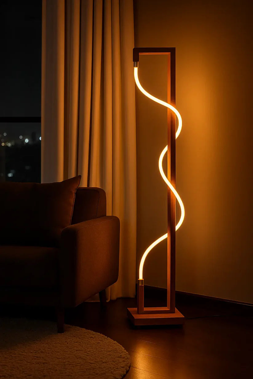 Luminous Spiral – Sculptural Sheesham Wood Floor Lamp