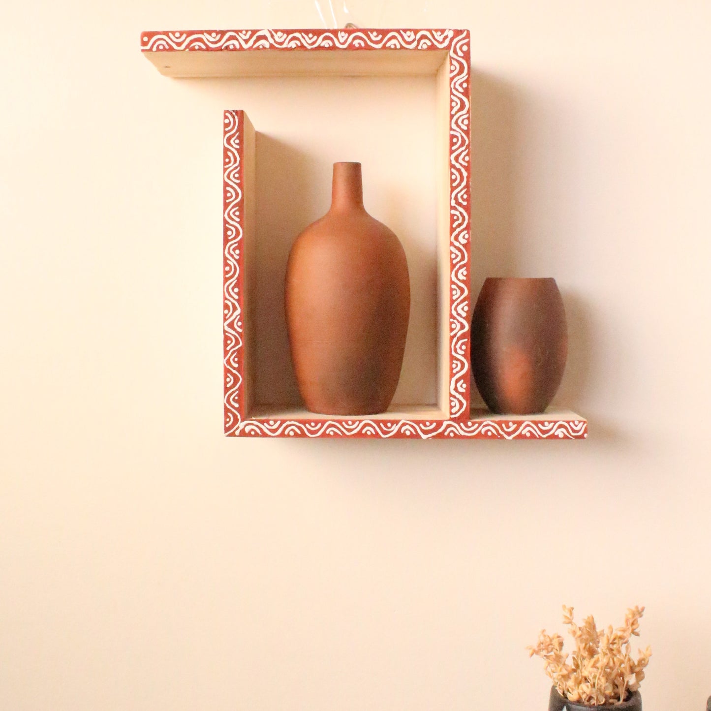 Inverted L Terra Wall Decor