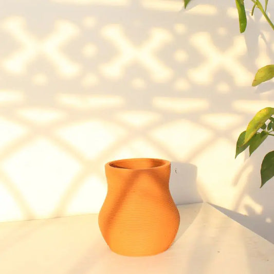 Mini Matka Vase