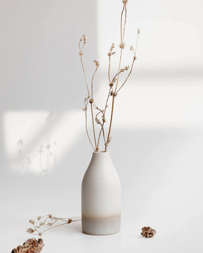 Clouded And Daisy Vase