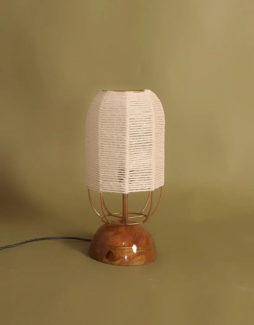 Leeva Table Lamp