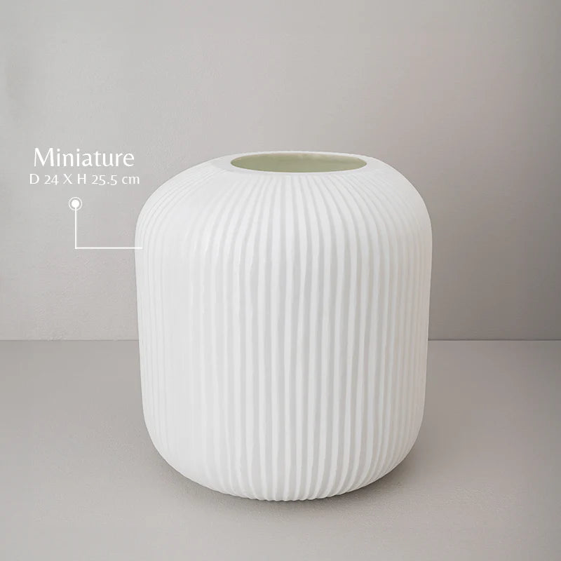 Sleek Elegance Vases