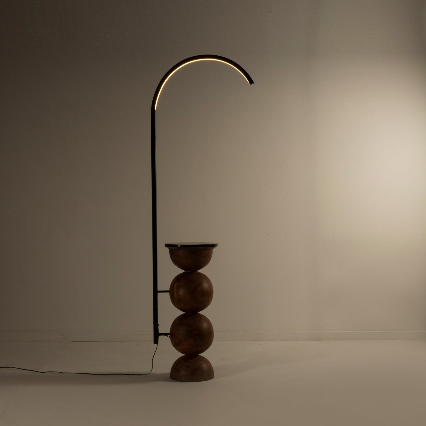 Ball Arc Floor Lamp