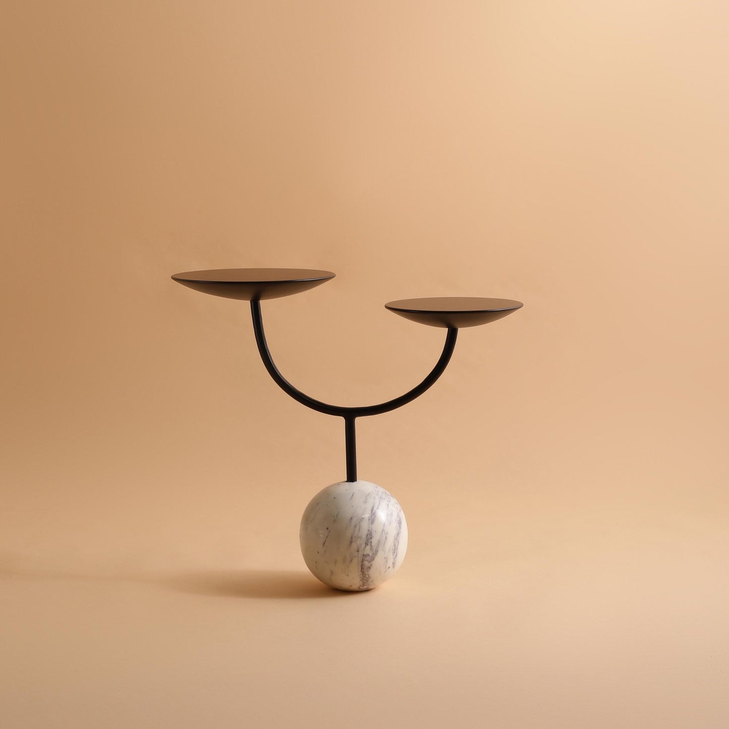 Ball Storey Table