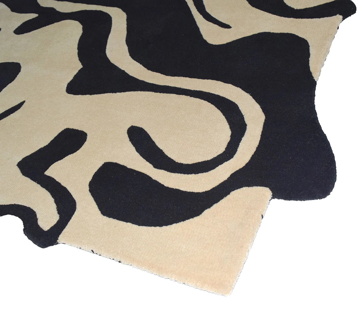 Fluid Wool Rug