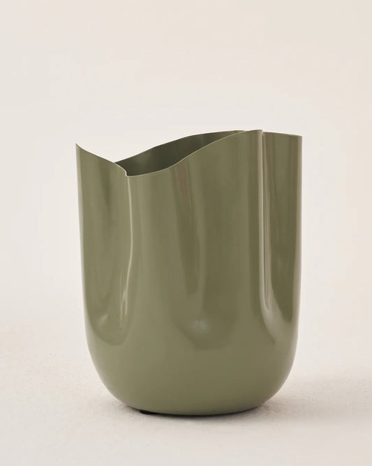 Fluted Bloom Planter