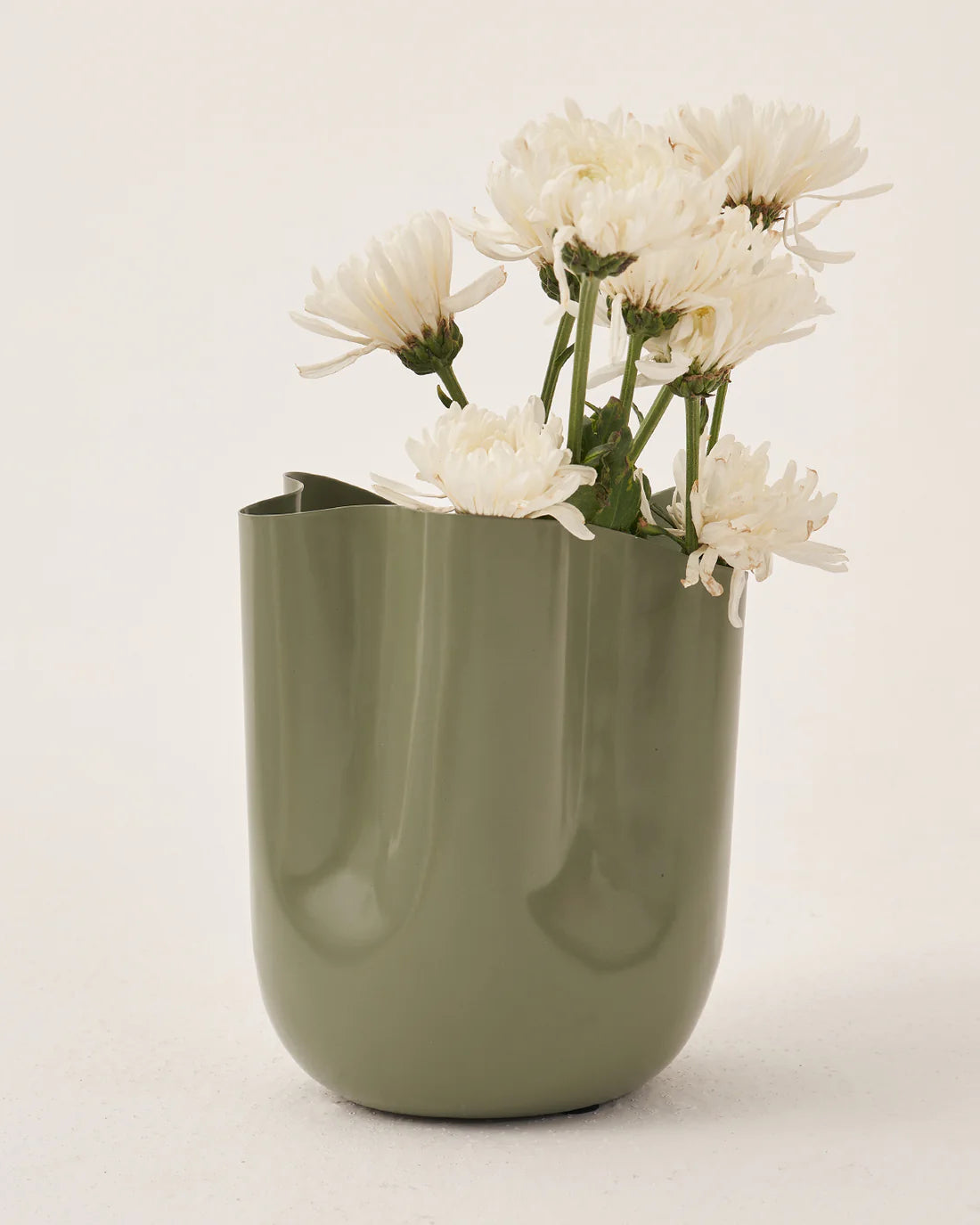 Fluted Bloom Planter