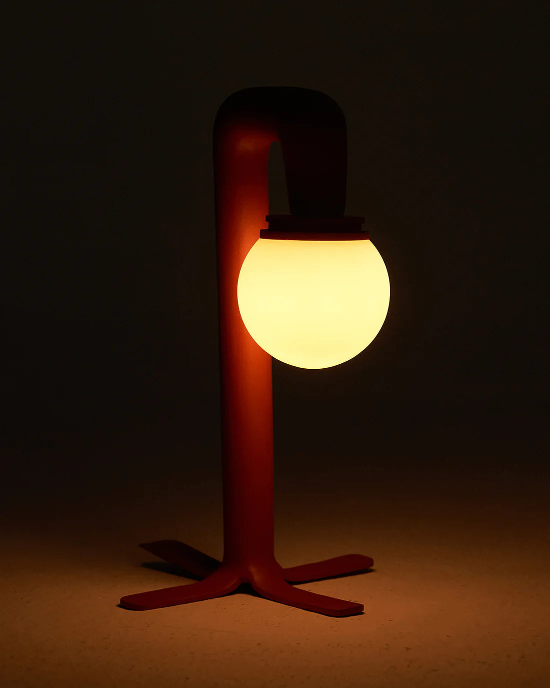 U - Bend Lamp