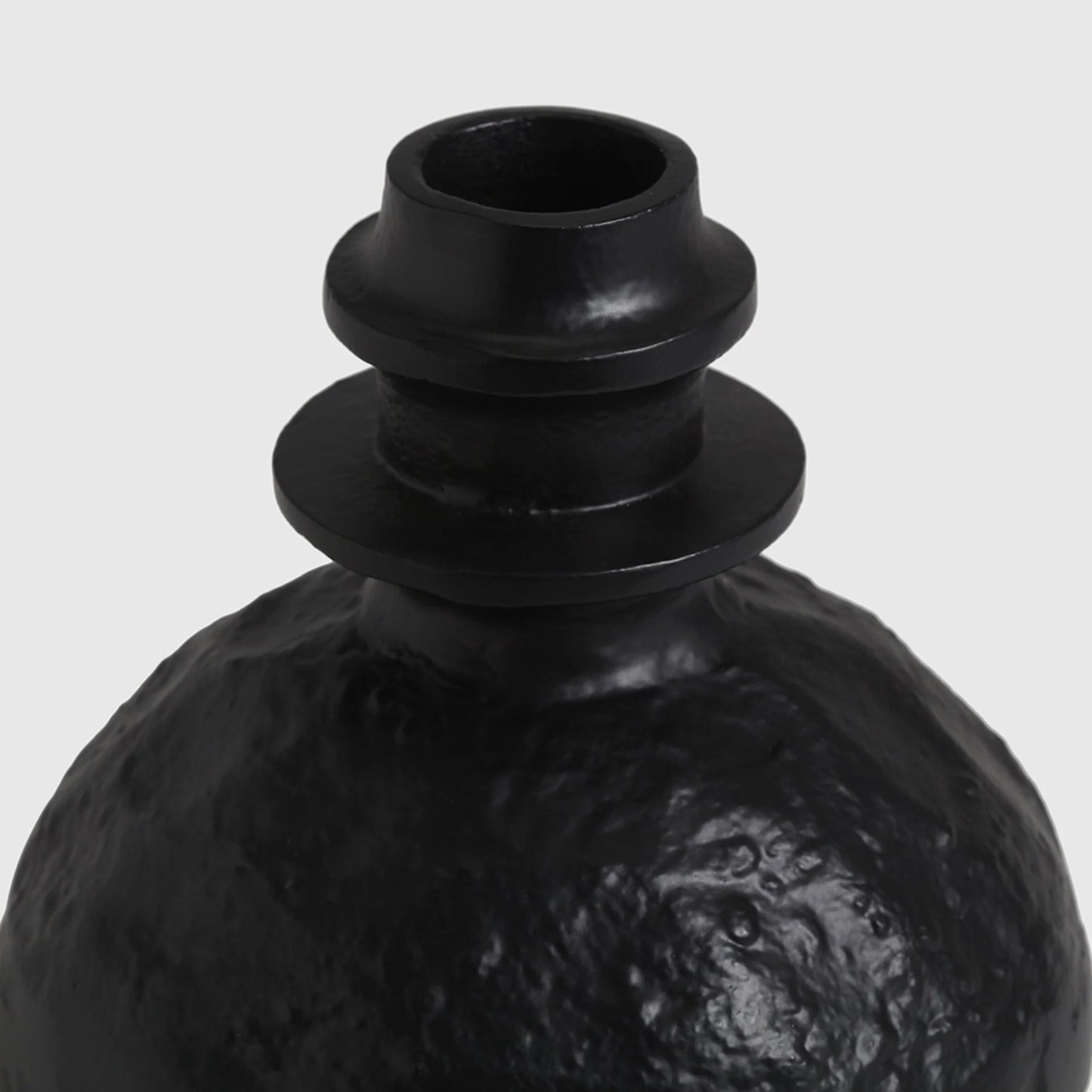 Deffi Vase