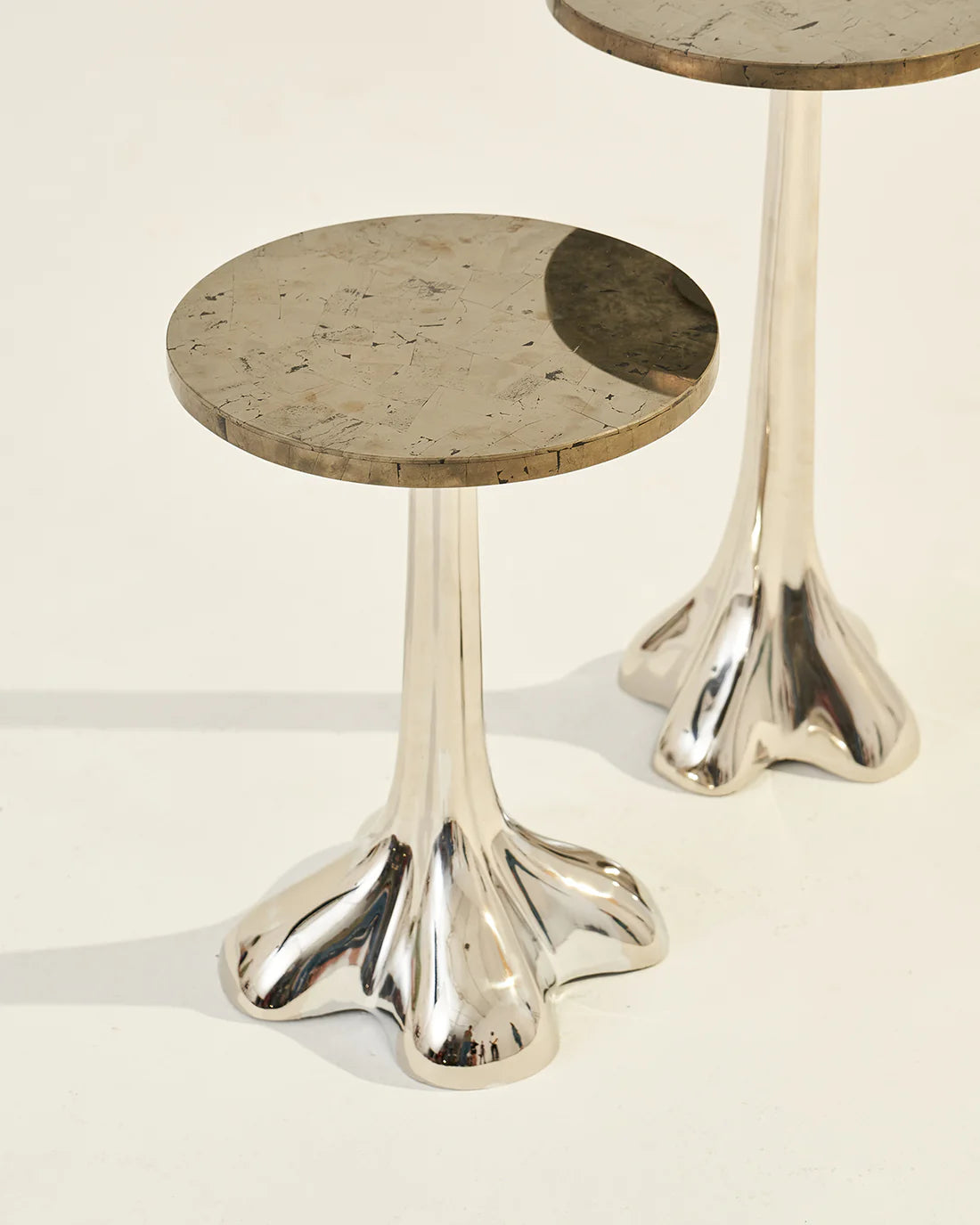 Theia Tables