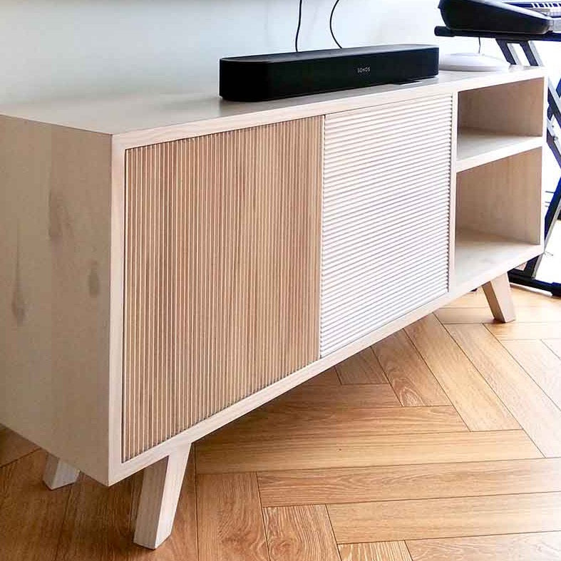 Parallel Lines Tv Unit