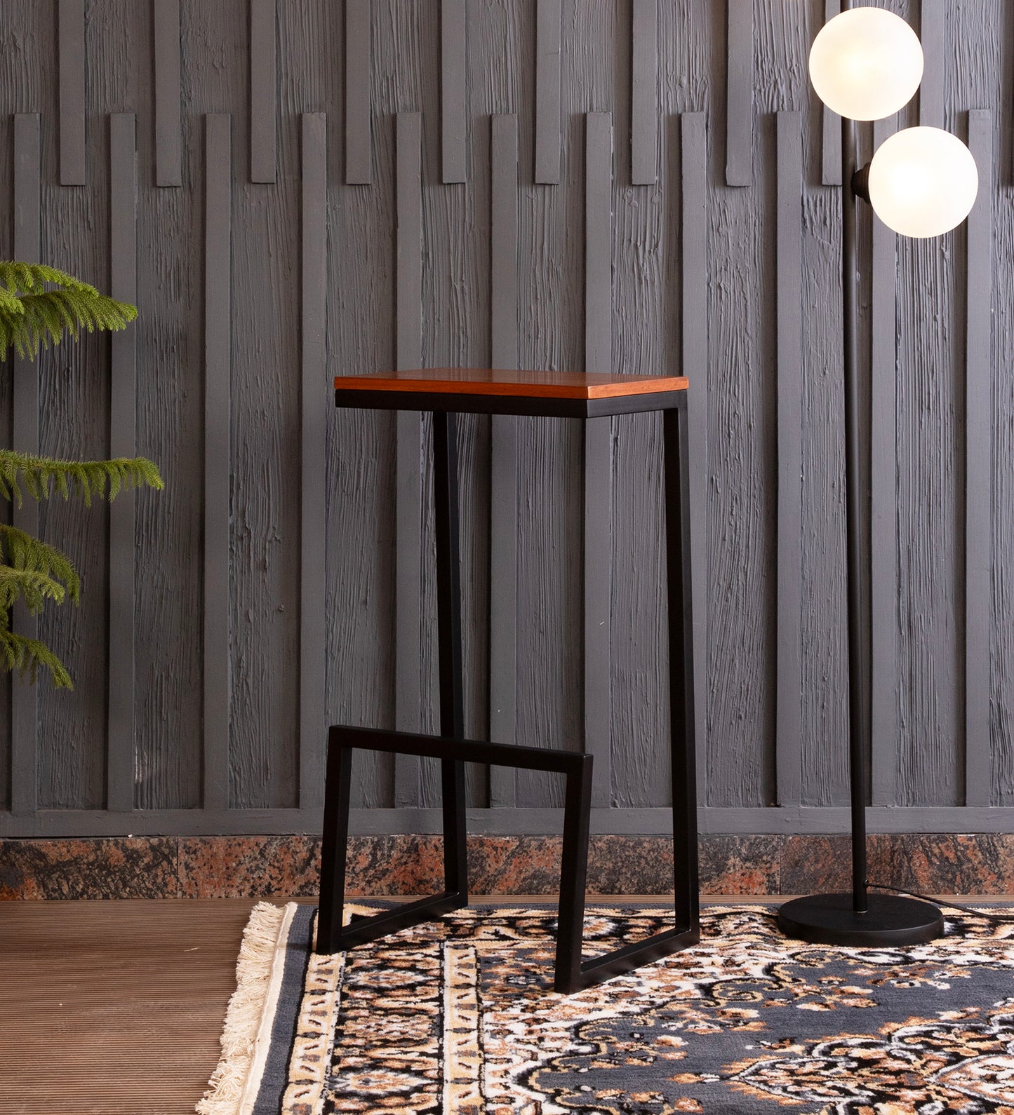 Fressia Bar Stool
