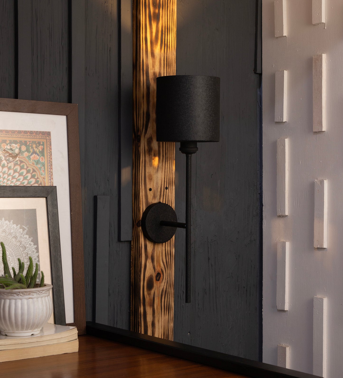 Cyan Wall Mount