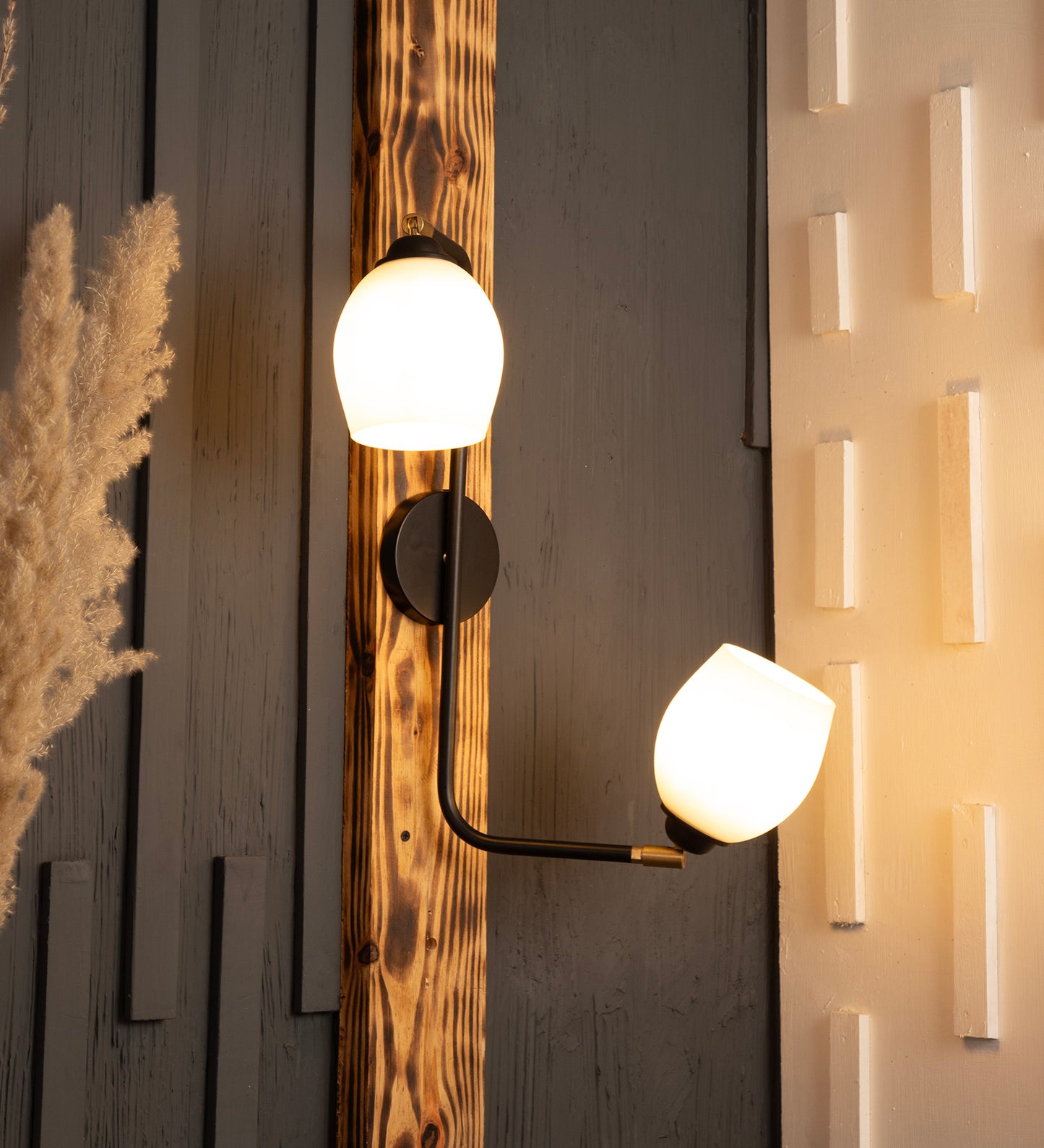Chic Milky White 2 Glass