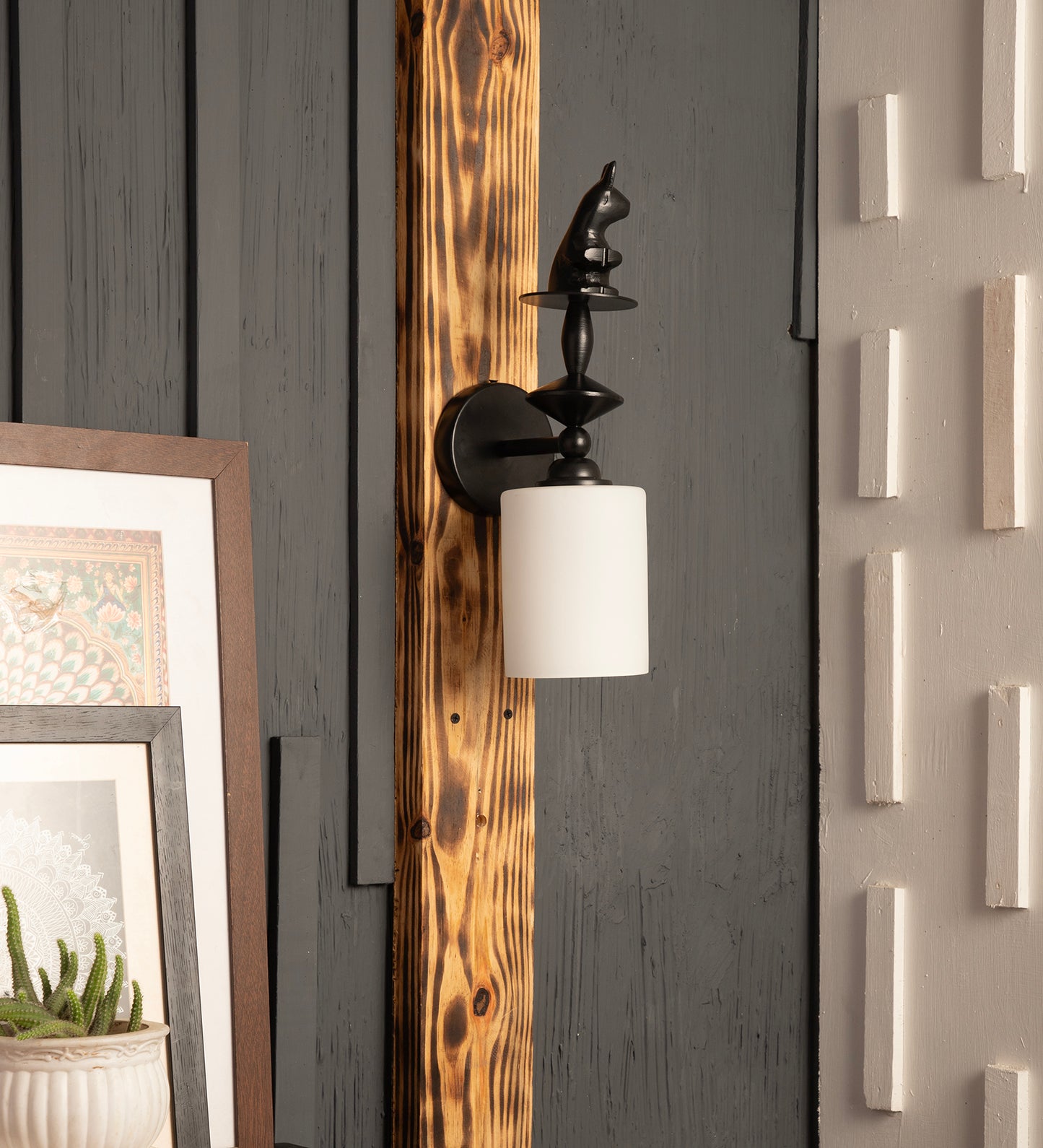 Rabbit Wall Light