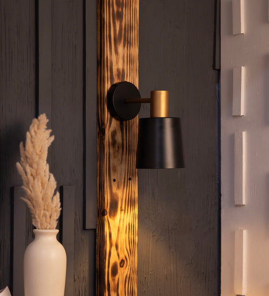 Mint Wall Light