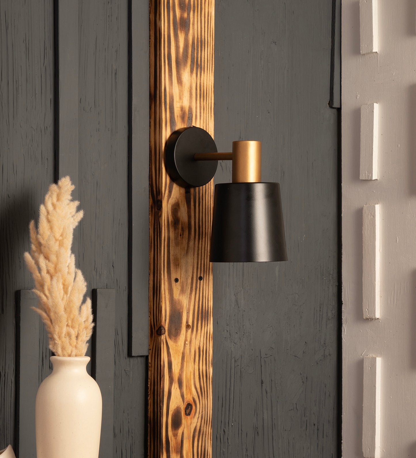 Mint Wall Light