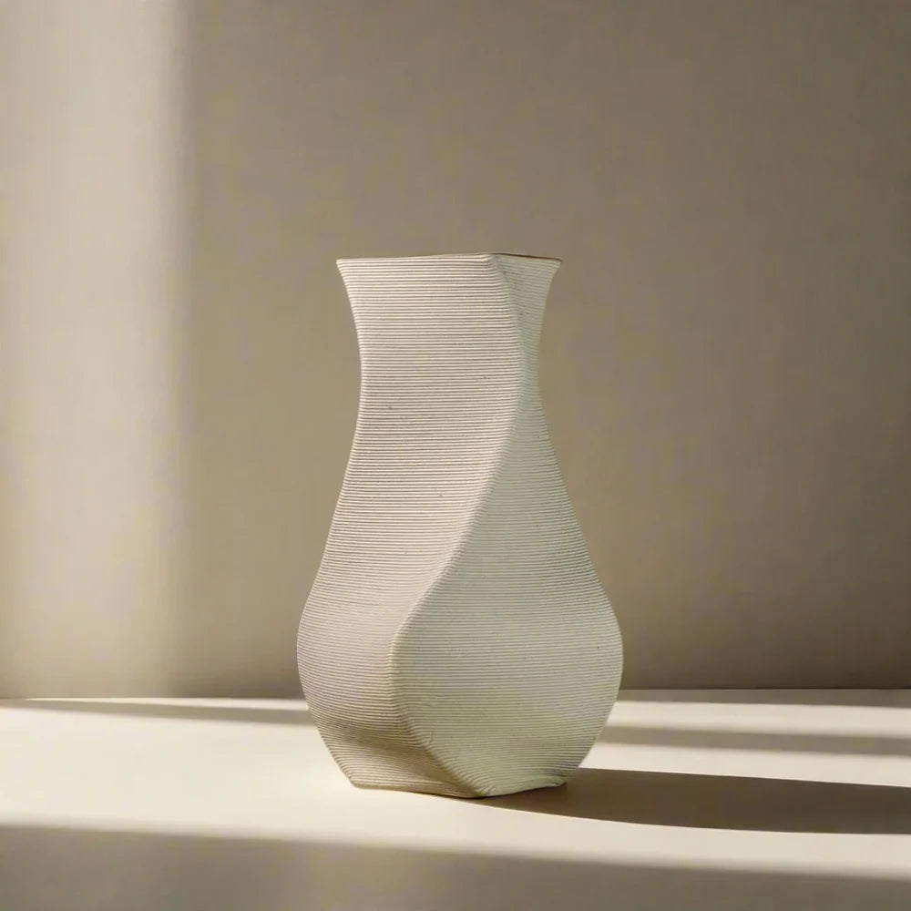 Twist 3D ceramic vase