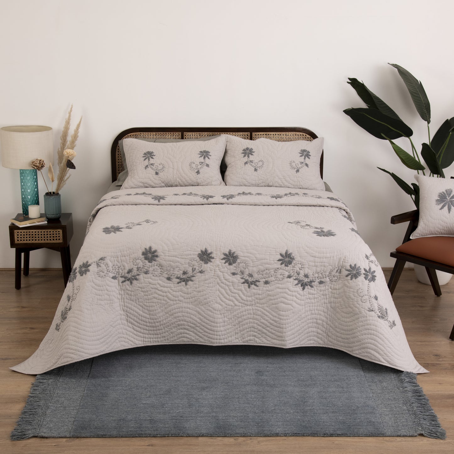 VOGUE BEDSPREAD SET