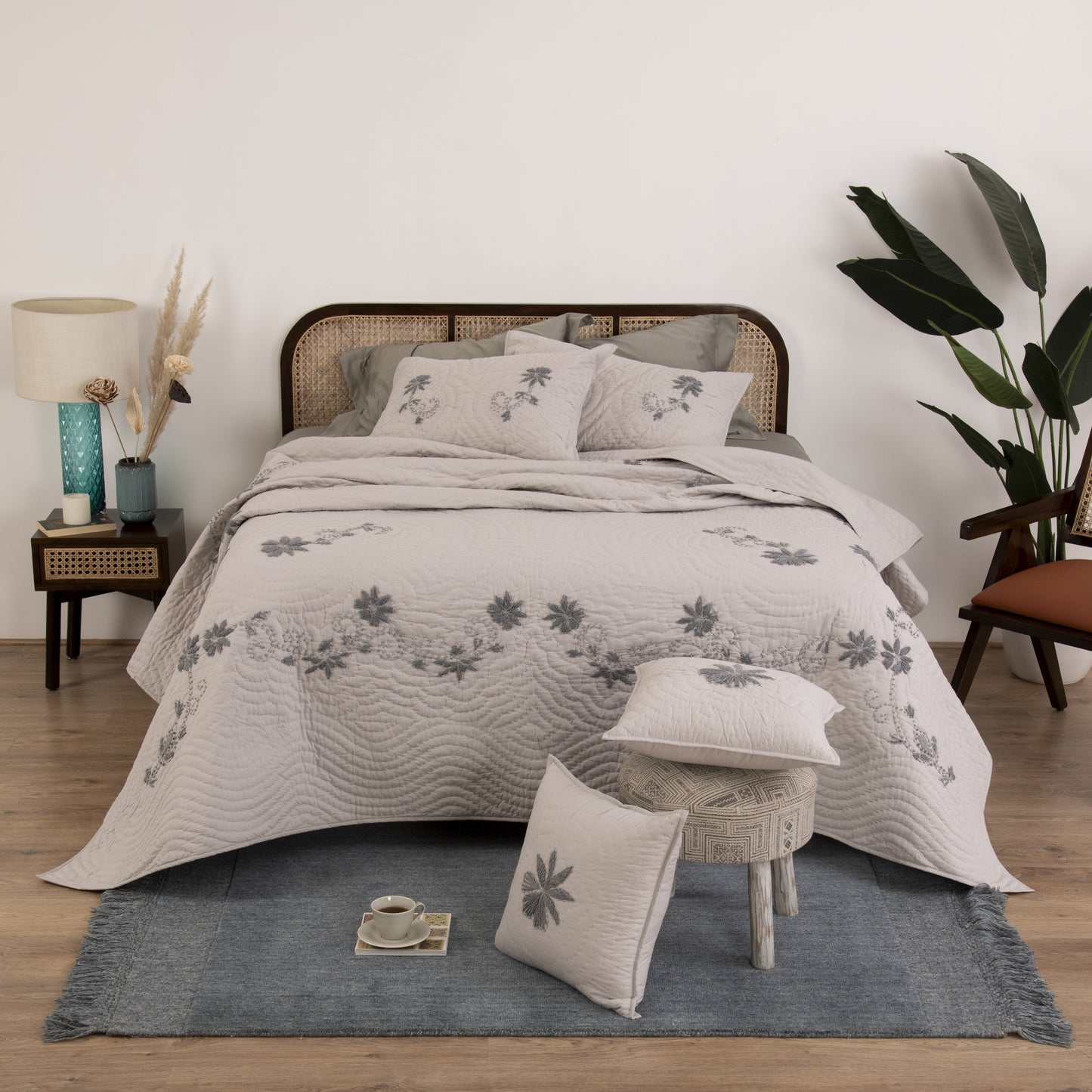 VOGUE BEDSPREAD SET