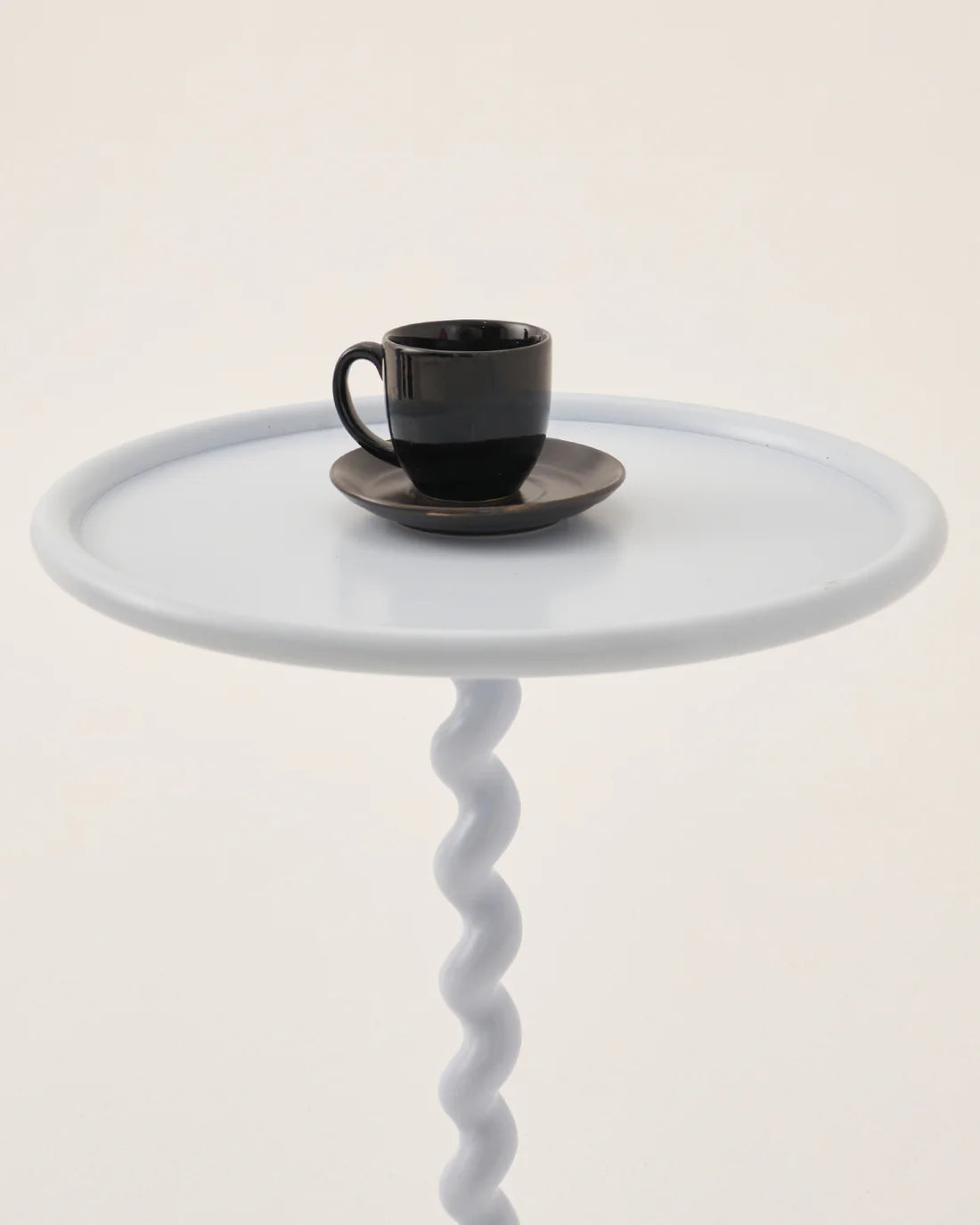 Twirl Table