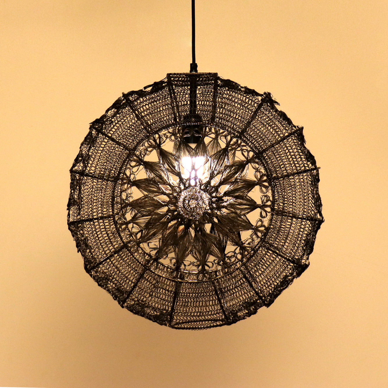 Warind Handcrafted Hanging Lamp