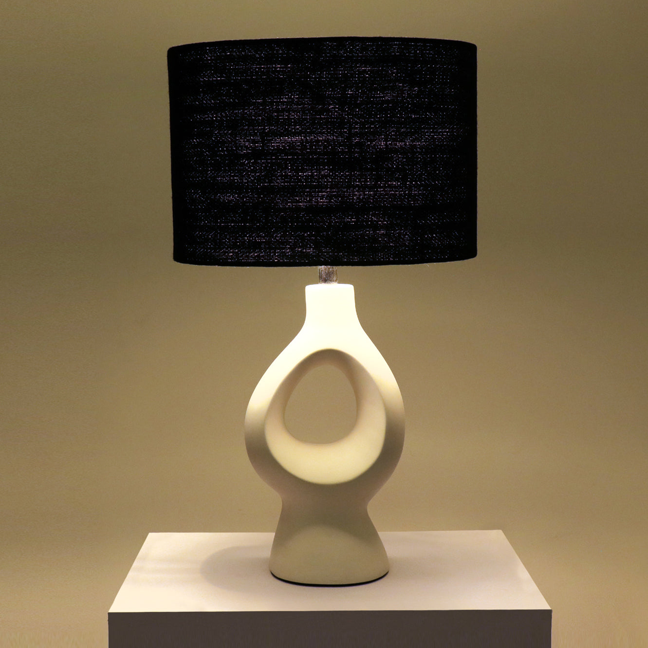 Void Cermamic Table Lamp