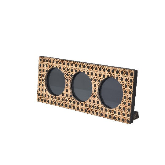 Sequential Photo Frame – Archizy